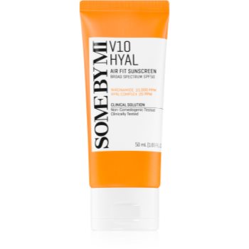 Some By Mi V10 Hyal Air Fit Sunscreen crema fata iluminatoare de protectie SPF 50+ - imagine 2